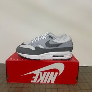 Nike Air Max 1 ‘Photon Dust Wolf Grey’